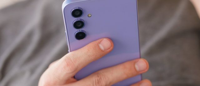 Samsung Galaxy A54 получил обновление до One UI 8.5 Samsung Galaxy A54 получил обновление до One UI 8.5