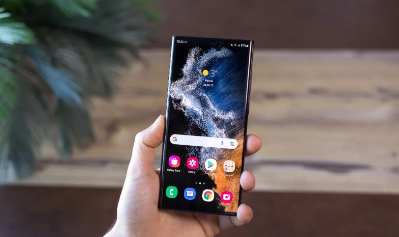 Samsung бросает популярные Galaxy S и A: One UI 9 обойдёт их стороной картинка Все еще пользуетесь смартфоном Samsung 2022 года выпуска? Возможно, пришло время обновиться.