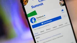 Глобальный блэкаут Цукерберга: почему сбой в Instagram и Facebook довел до паники российских пользователей