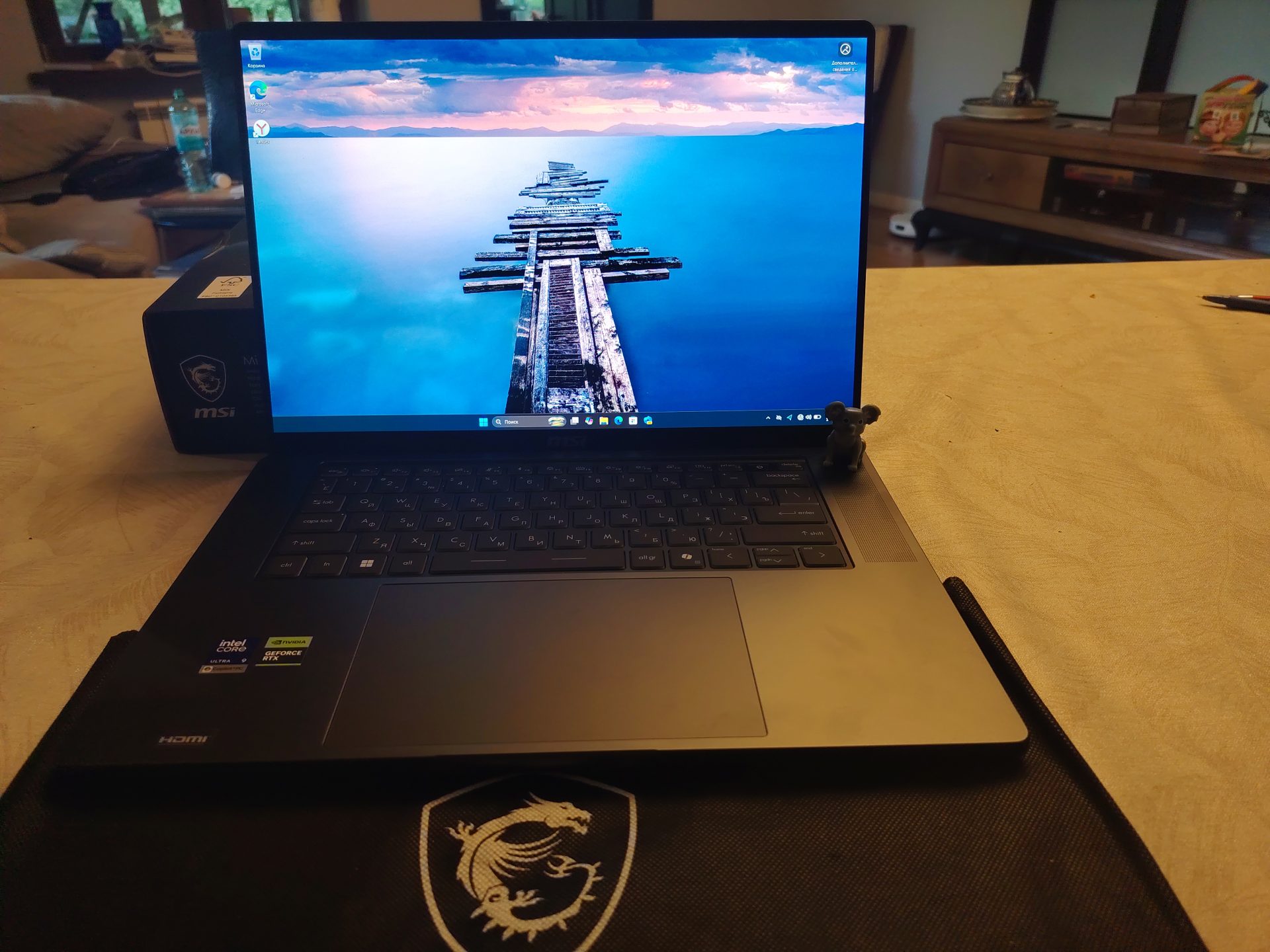 Обзор ноутбука Stealth 16 AI+ B3W идеальный баланс между работой и развлечениями