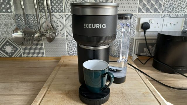 Кофемашина Keurig K-Crema с давлением: обзор | DGL.RU1 Кофемашина Keurig K-Crema с давлением: обзор | DGL.RU