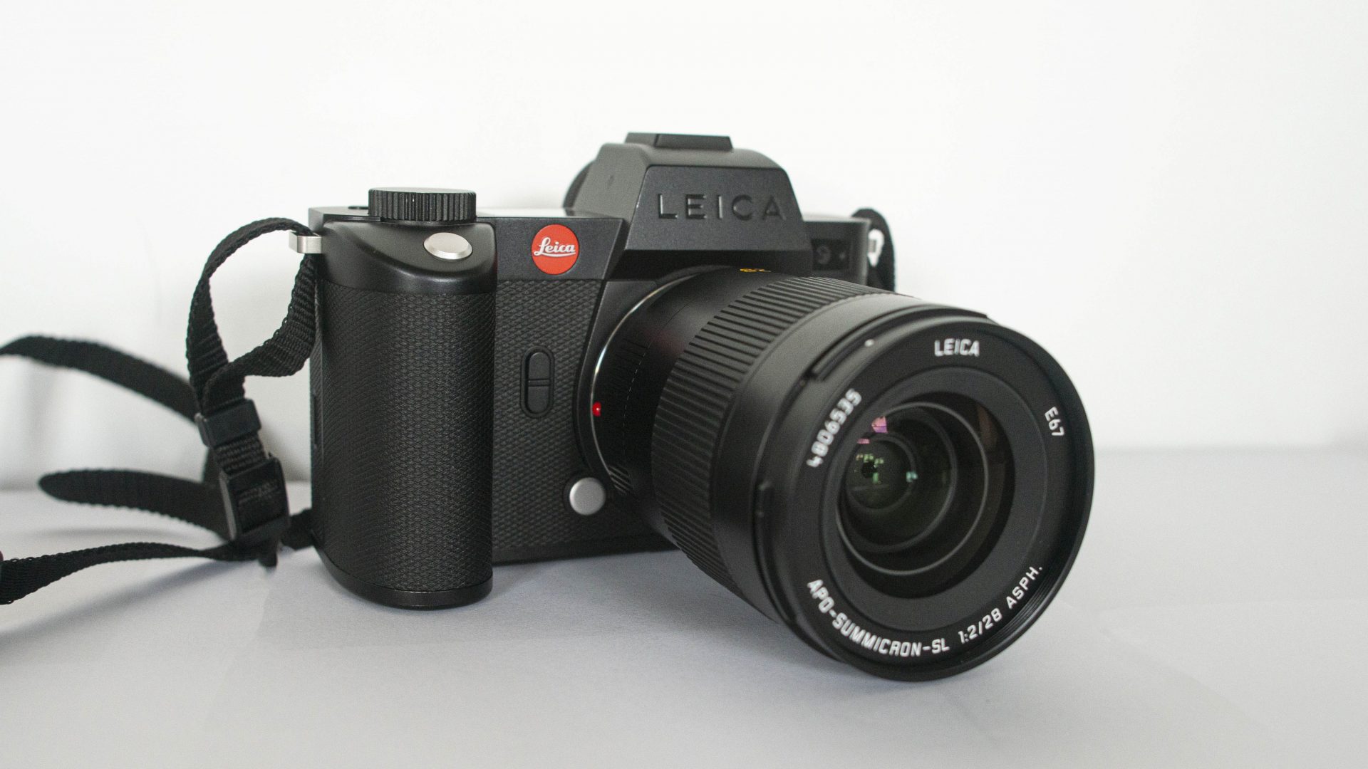 Обзор объектива Leica 28mm APO-Summicron-SL f/2 ASPH картинка Объектив 28mm Leica APO-Summicron-SL | DGL.RU