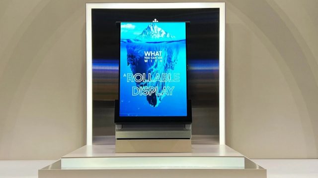 Прощайте, складки Samsung готовит первый раздвижной смартфон с рулонным экраном (1) Смартфон Samsung Galaxy Z Slide: брать или нет? | DGL.RU