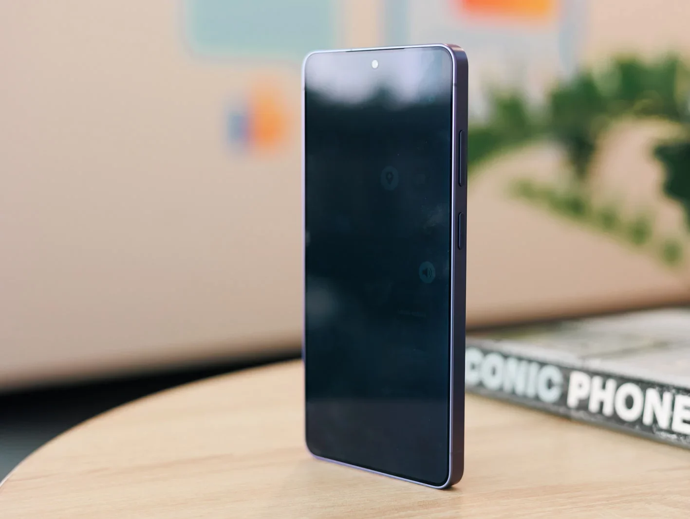 Samsung Galaxy Z Fold 8 лишится самой интересной функции экрана ради рекордов яркости картинка Смартфон Samsung Galaxy Z Fold 8: покупать ли? | DGL.RU