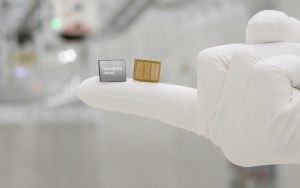 Samsung выпустила память HBM4E: революция в скорости и удар по монополии конкурентов