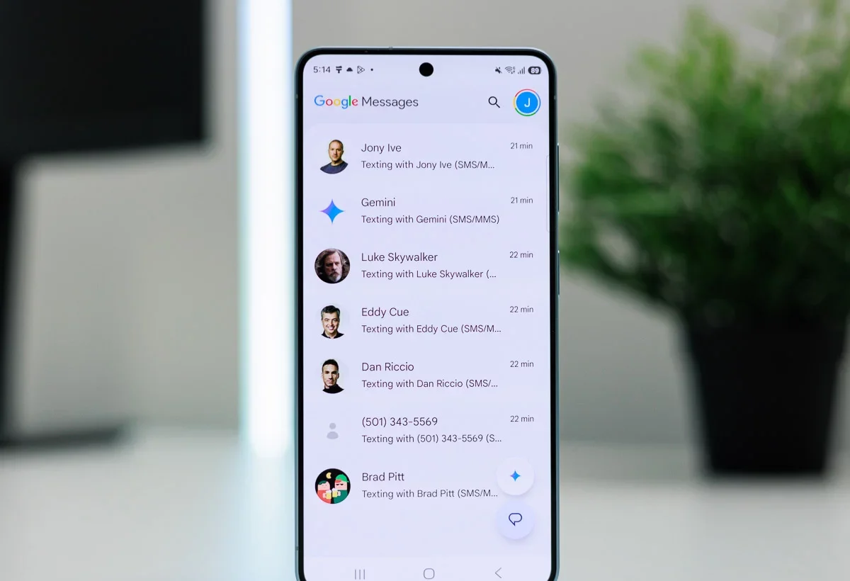 Секретное оружие Google: почему дефолтное приложение для SMS захватило смартфоны на Android картинка Почему Google Messages захватил рынок Android | DGL.RU