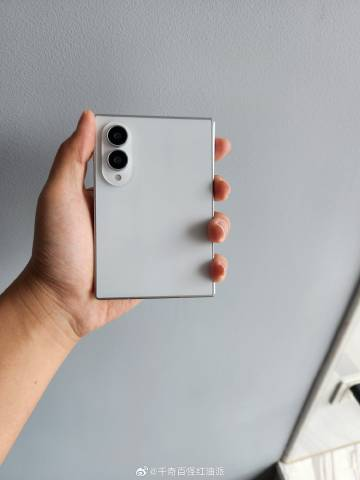 Стоит ли покупать Samsung Galaxy Z Fold 8 Wide? | DGL.RU