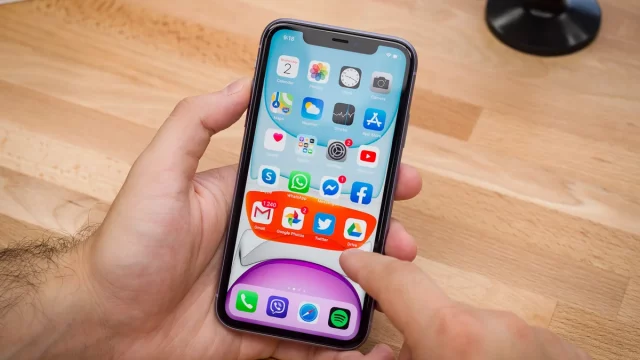 Смартфон Apple iPhone 13: стоит ли ставить iOS 27 | DGL.RU