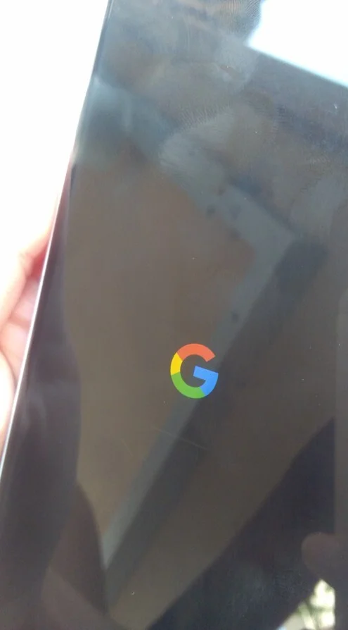 Великий бутлуп отменяется: Google выкатила костыли для спасения смартфонов Pixel картинка Google Pixel 10 Pro XL: стоит ли его покупать? | DGL.RU