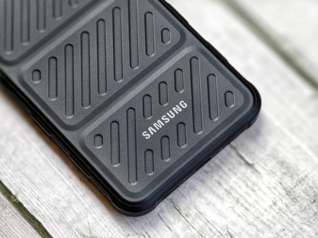 Вторая жизнь для бюджетников Samsung раздает One UI 8.5 недорогим смартфонам (2) Смартфон Samsung Galaxy M15: стоит ли брать | DGL.RU