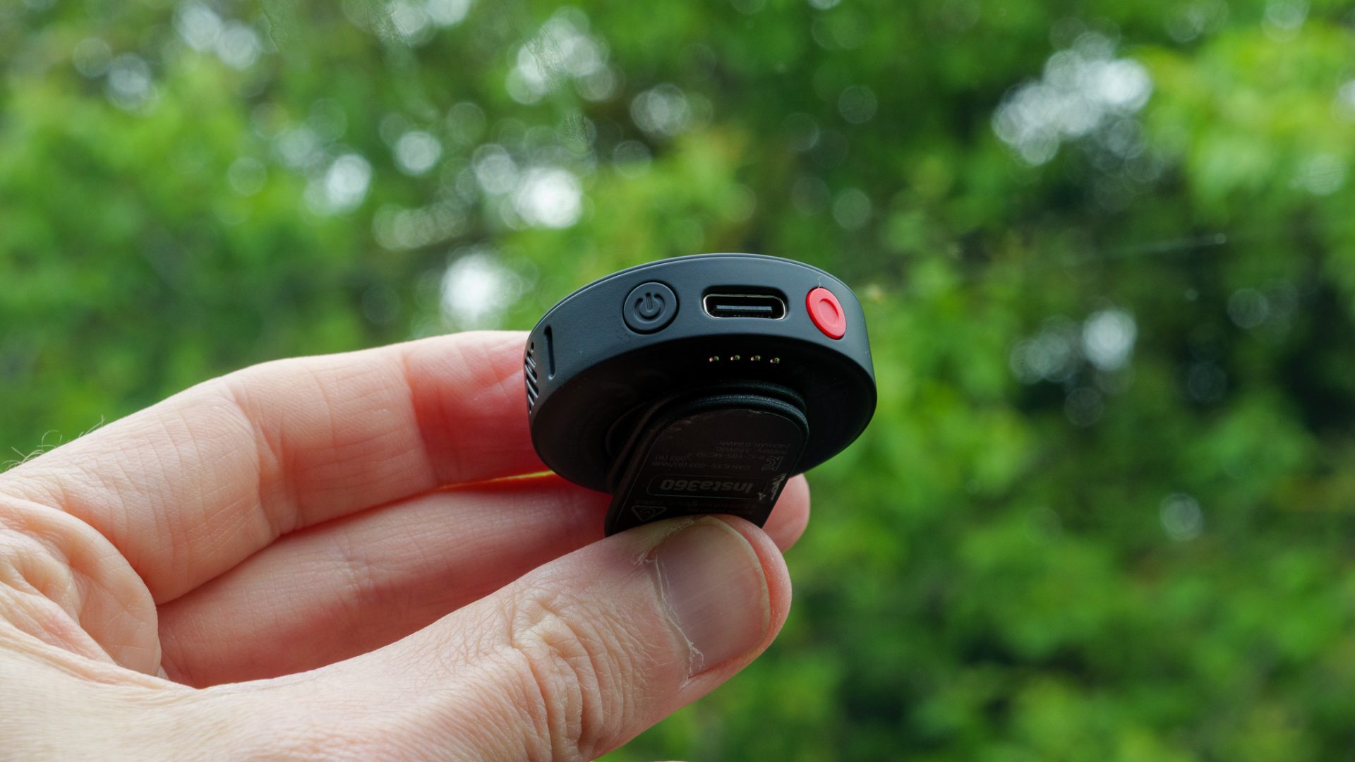 Обзор Insta360 Mic Pro — лучшее подавление шума в классе картинка Insta360 Mic Pro