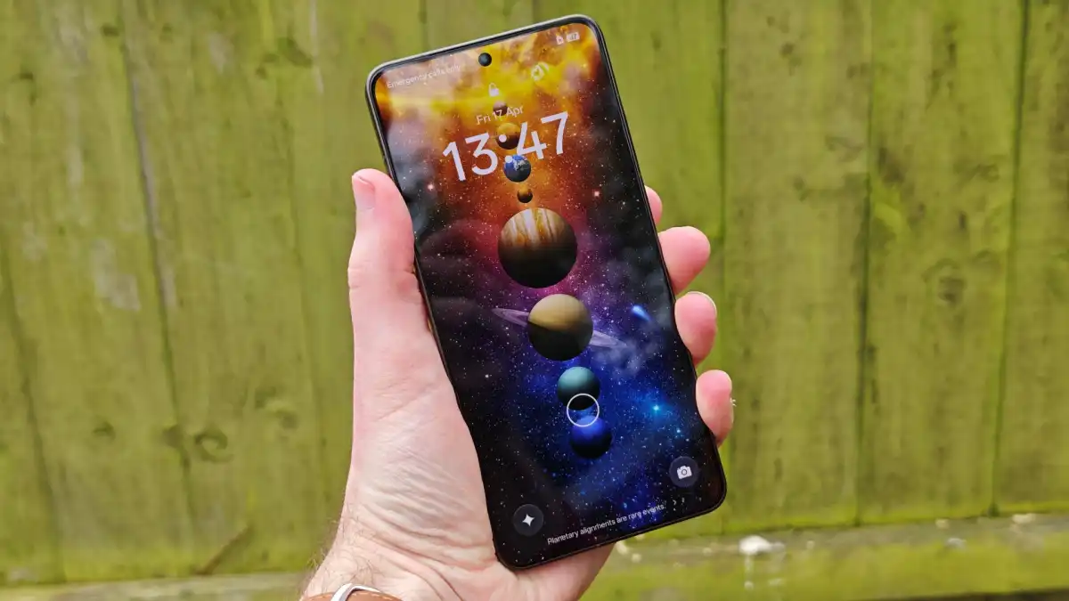 Обзор Oppo Find X9 Ultra: сразу 550 мегапикселей в кармане картинка Oppo Find X9 Ultra