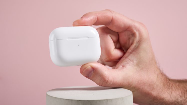 AirPods