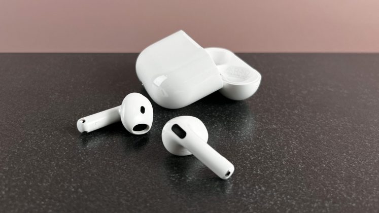 AirPods
