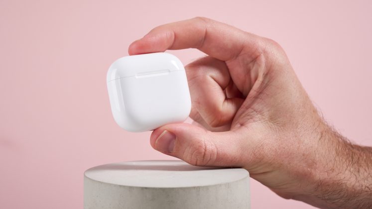 AirPods