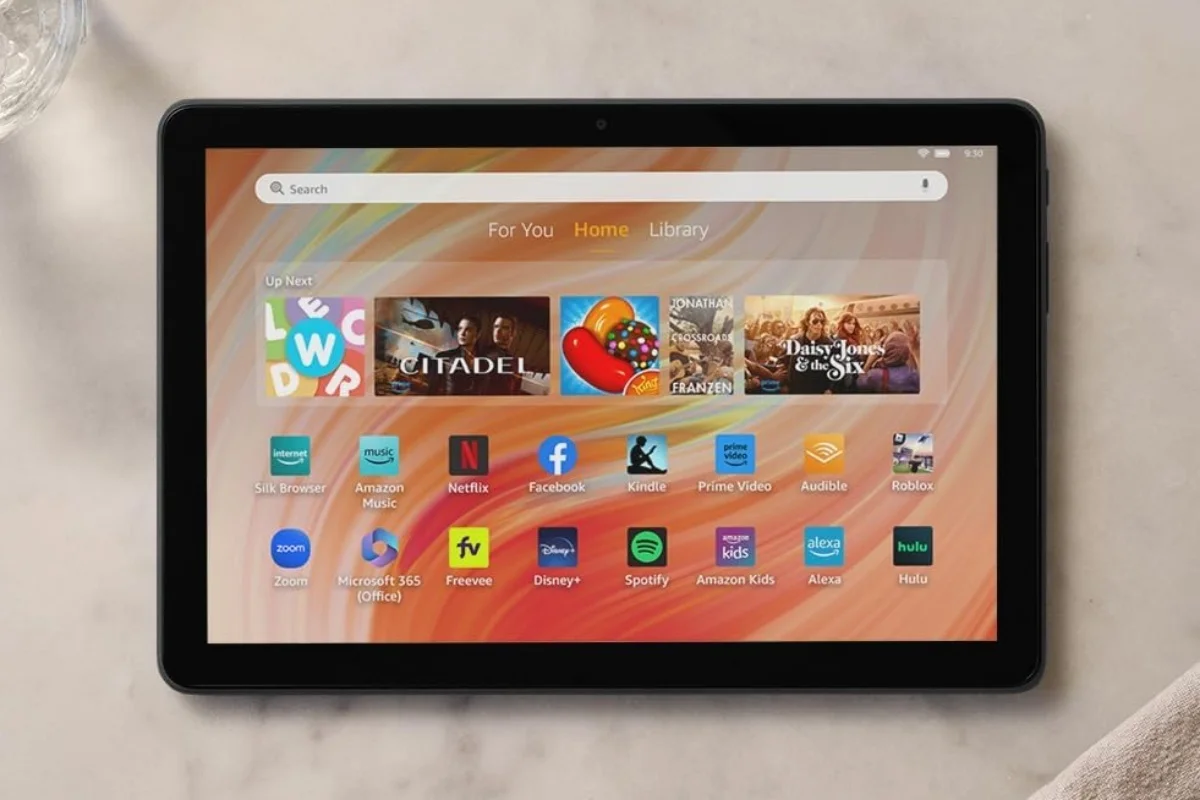 Amazon выпустила обновленную версию планшета Fire HD 10 с увеличенным объемом оперативной памяти картинка Планшет Amazon Fire HD 10 получил 4 ГБ памяти | DGL.RU