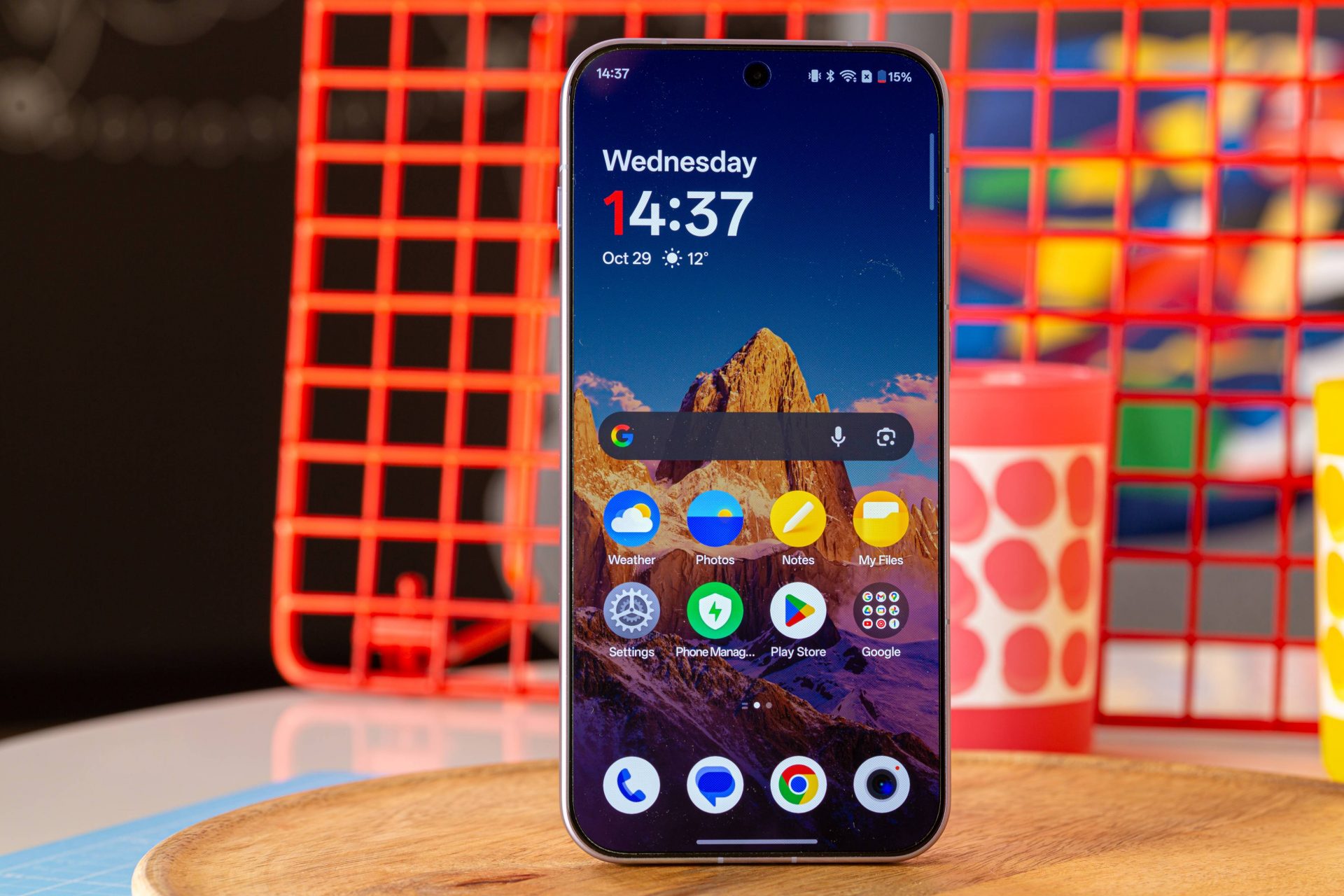 Бренд OnePlus на пороге закрытия: слухи о ликвидации и падение качества сервиса картинка Смартфон OnePlus 12: стоит ли сейчас покупать? | DGL.RU