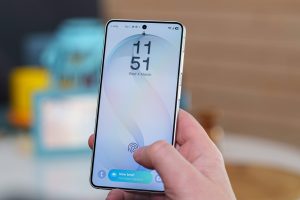 Дисплеи Samsung Galaxy S27 получат технологию защиты от подглядывания Flex Magic Pixel