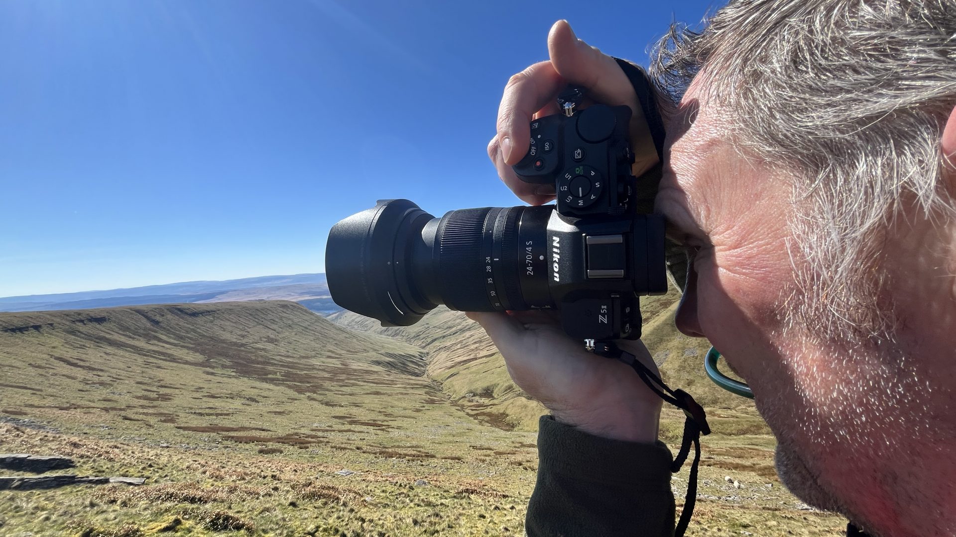 Лучшая камера Nikon в 2026 году: от базовых моделей до профессиональных камер картинка Фотоаппараты Nikon: лучшие модели 2026 года | DGL.RU