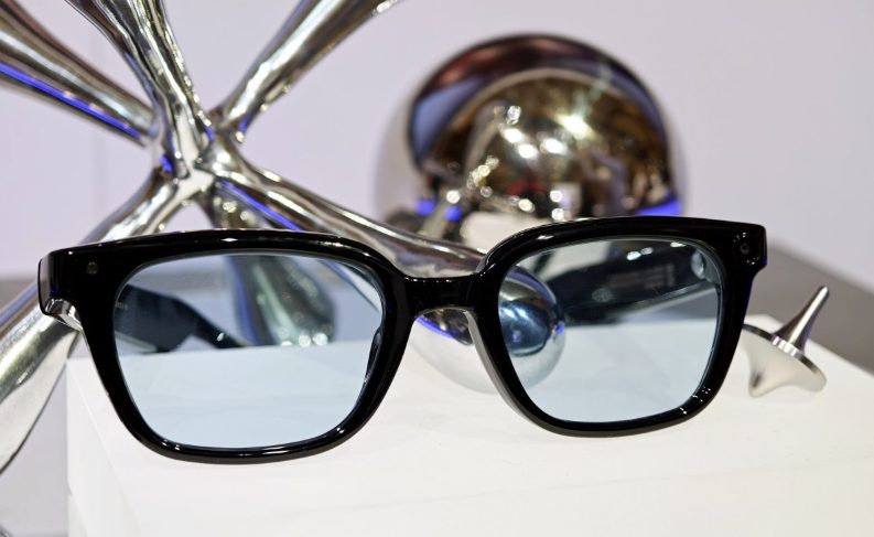 Первый взгляд на смарт-очки Samsung Gentle Monster и Warby Parker картинка Первый взгляд на смарт-очки Samsung Gentle Monster и Warby Parker