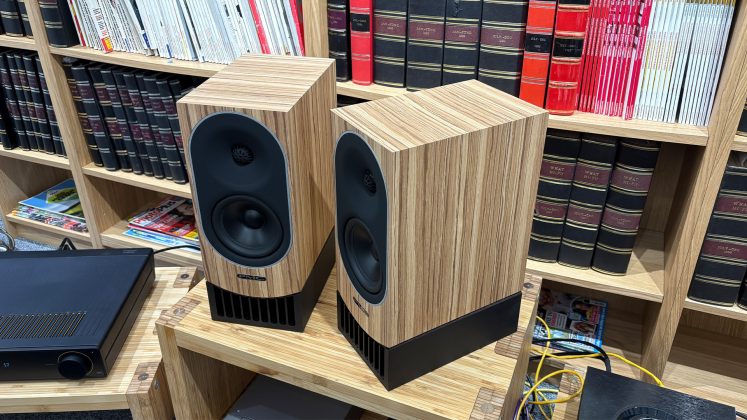 Hi-Fi колонки Acoustic Energy AE300 Mk2 и топ 2026 | DGL.RU