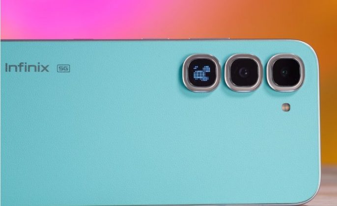 Infinix Hot 70 Pro поставляется в шести различных вариантах отделки