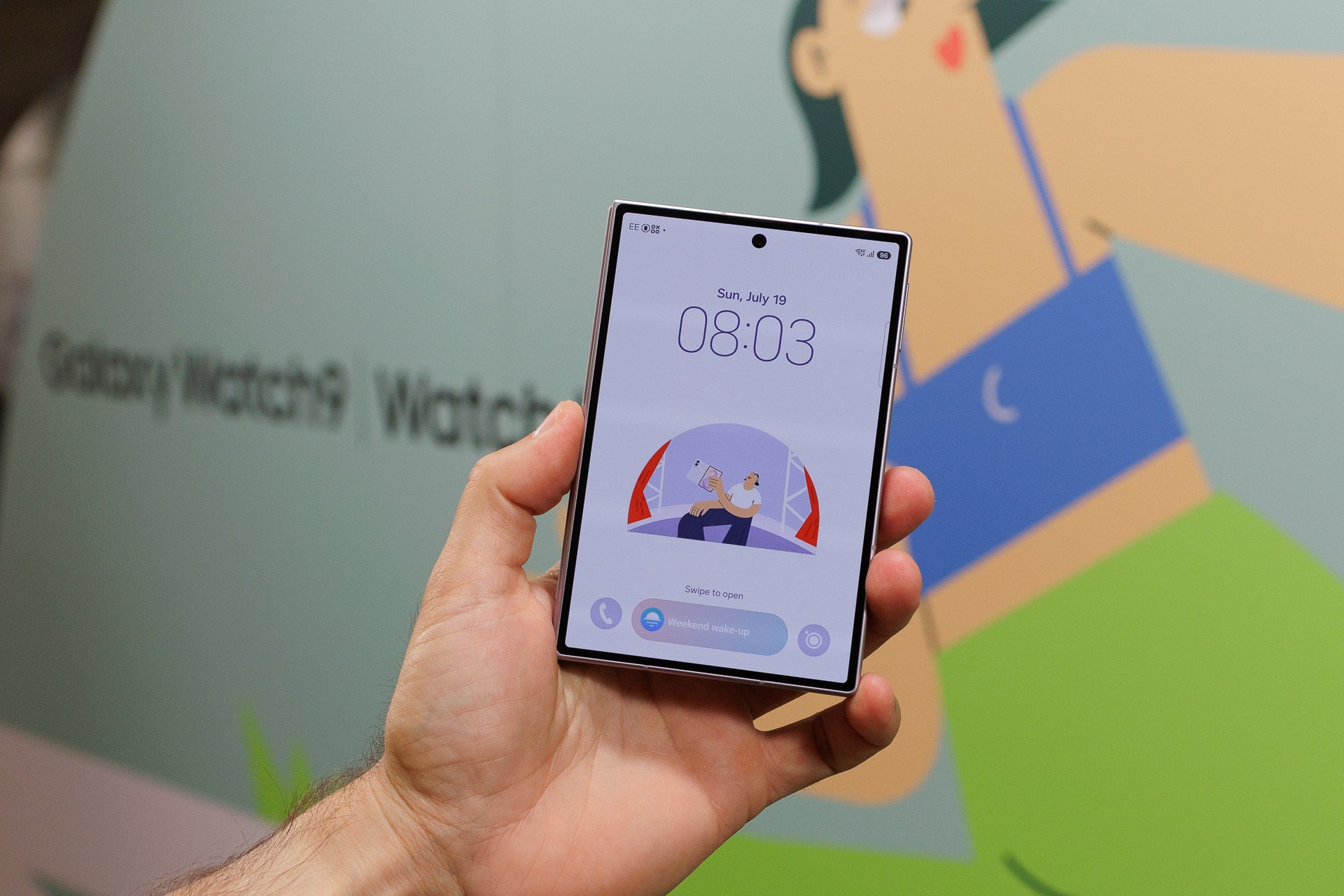 Итоги презентации Samsung: рекордные предзаказы Galaxy Z Fold 8 на фоне первых убытков мобильного подразделения картинка Смартфон Galaxy Z Fold 8: итоги презентации | DGL.RU