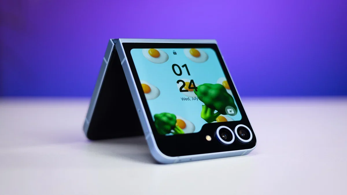 Итоги презентации Samsung: рекордные предзаказы Galaxy Z Fold 8 на фоне первых убытков мобильного подразделения картинка Смартфон Galaxy Z Fold 8: итоги презентации | DGL.RU