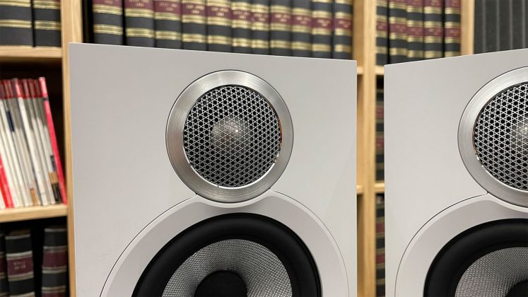 Колонки Bowers & Wilkins 607 S3: лучшие в 2026 | DGL.RU
