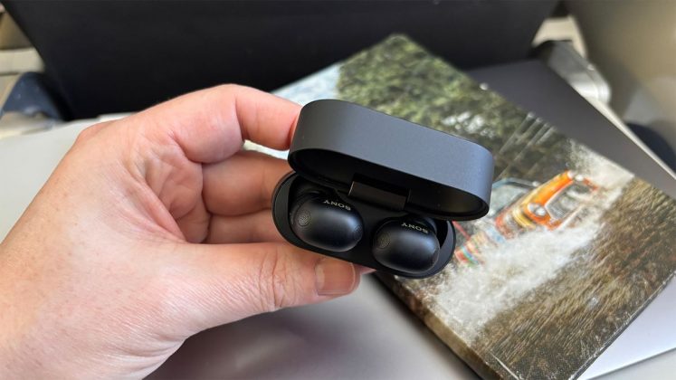 Лучшие беспроводные наушники Sony в 2026 году | DGL.RU