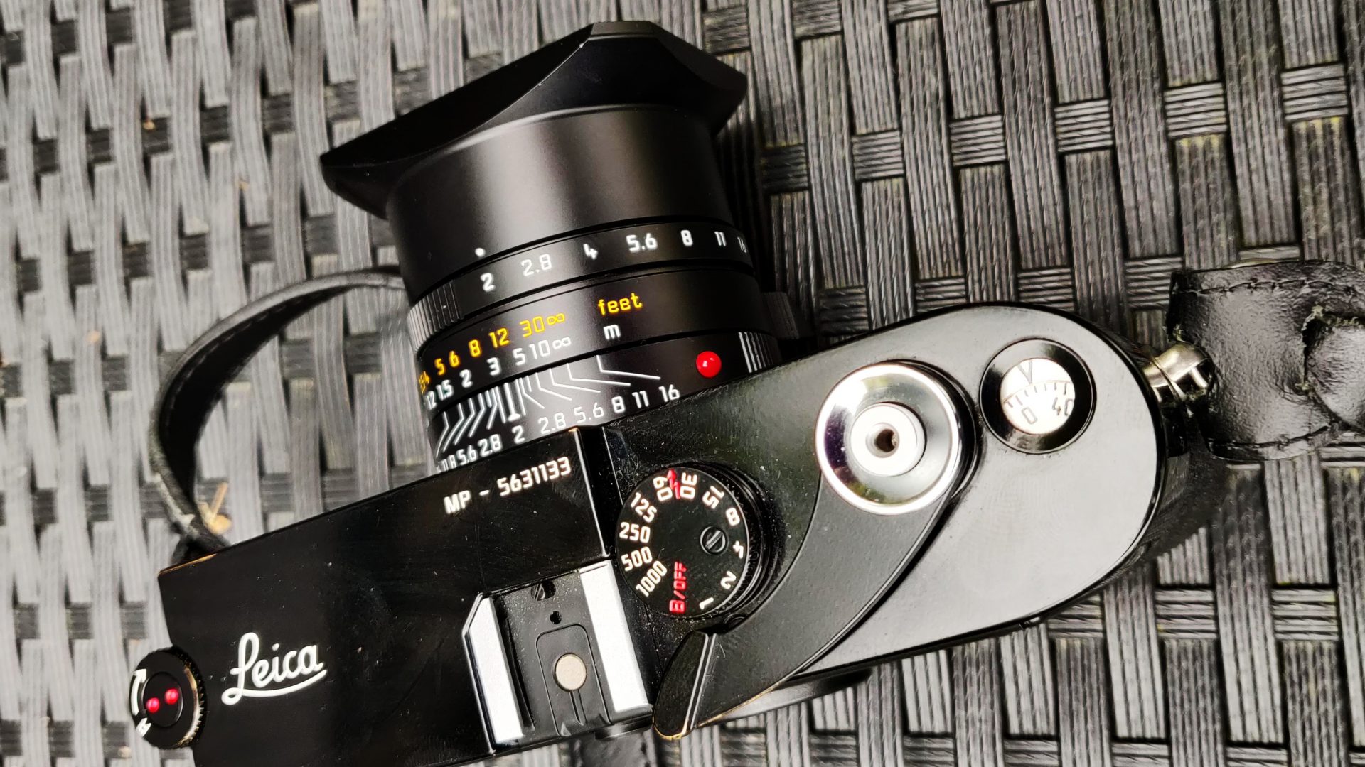 Лучшие камеры Leica в 2026 году: от классических дальномеров до беззеркальных систем картинка Лучшие камеры Leica в 2026 году: гид по выбору | DGL.RU