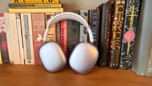 Лучшие альтернативы AirPods Max в 2026 году: потрясающие варианты