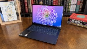 Обзор нового Lenovo Yoga Slim 7x (11-го поколения) и его чипа Snapdragon X2 Elite