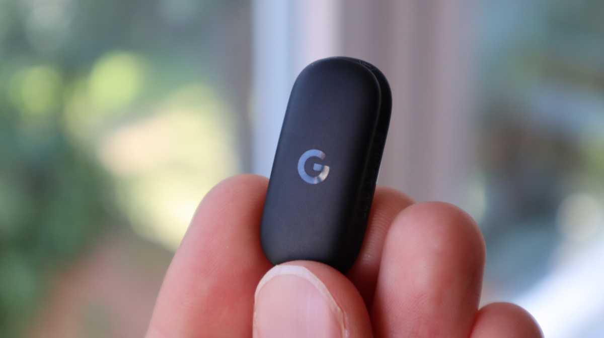 Обзор Google Fitbit Air: лучший фитнес-трекер без экрана картинка Обзор Google Fitbit Air: фитнес-трекер | DGL.RU