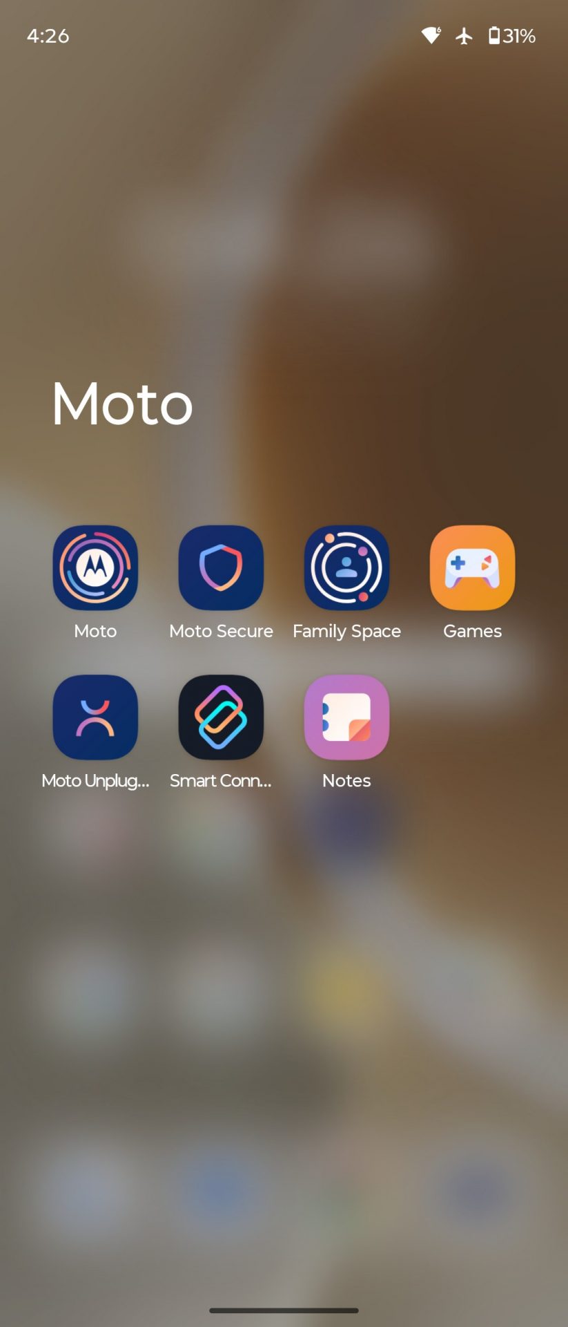 Обзор Motorola Razr Fold: характеристики и распаковка картинка Обзор и распаковка книжки Motorola Razr Fold | DGL.RU