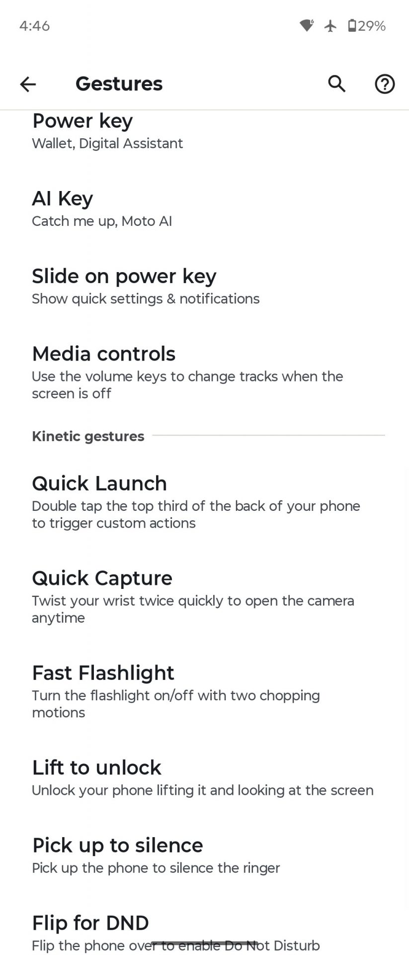 Обзор Motorola Razr Fold: характеристики и распаковка картинка Обзор и распаковка книжки Motorola Razr Fold | DGL.RU
