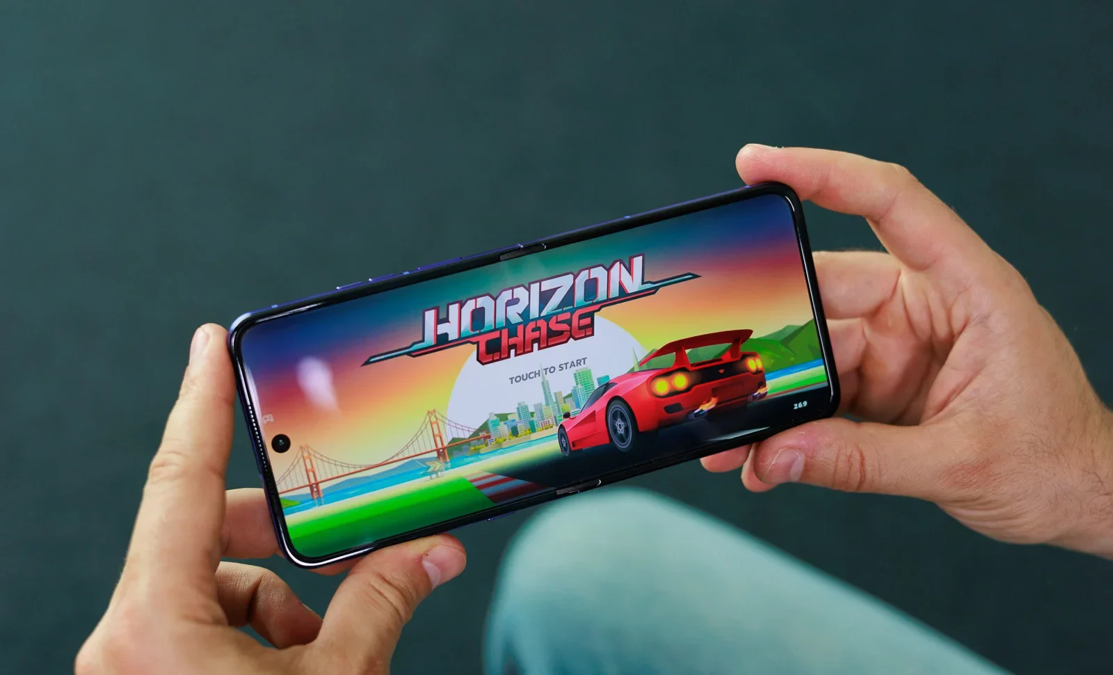 Обзор Motorola Razr Ultra 2026 картинка Обзор Motorola Razr Ultra 2026
