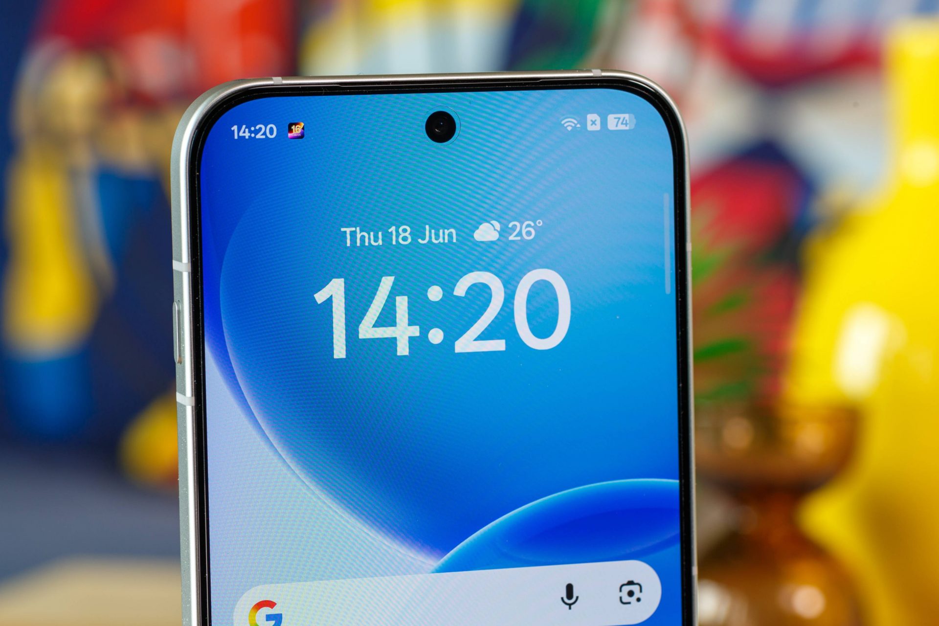 Обзор смартфона Oppo Reno16 Pro: знакомство и распаковка картинка Смартфон Oppo Reno16 Pro: стоит ли покупать? | DGL.RU