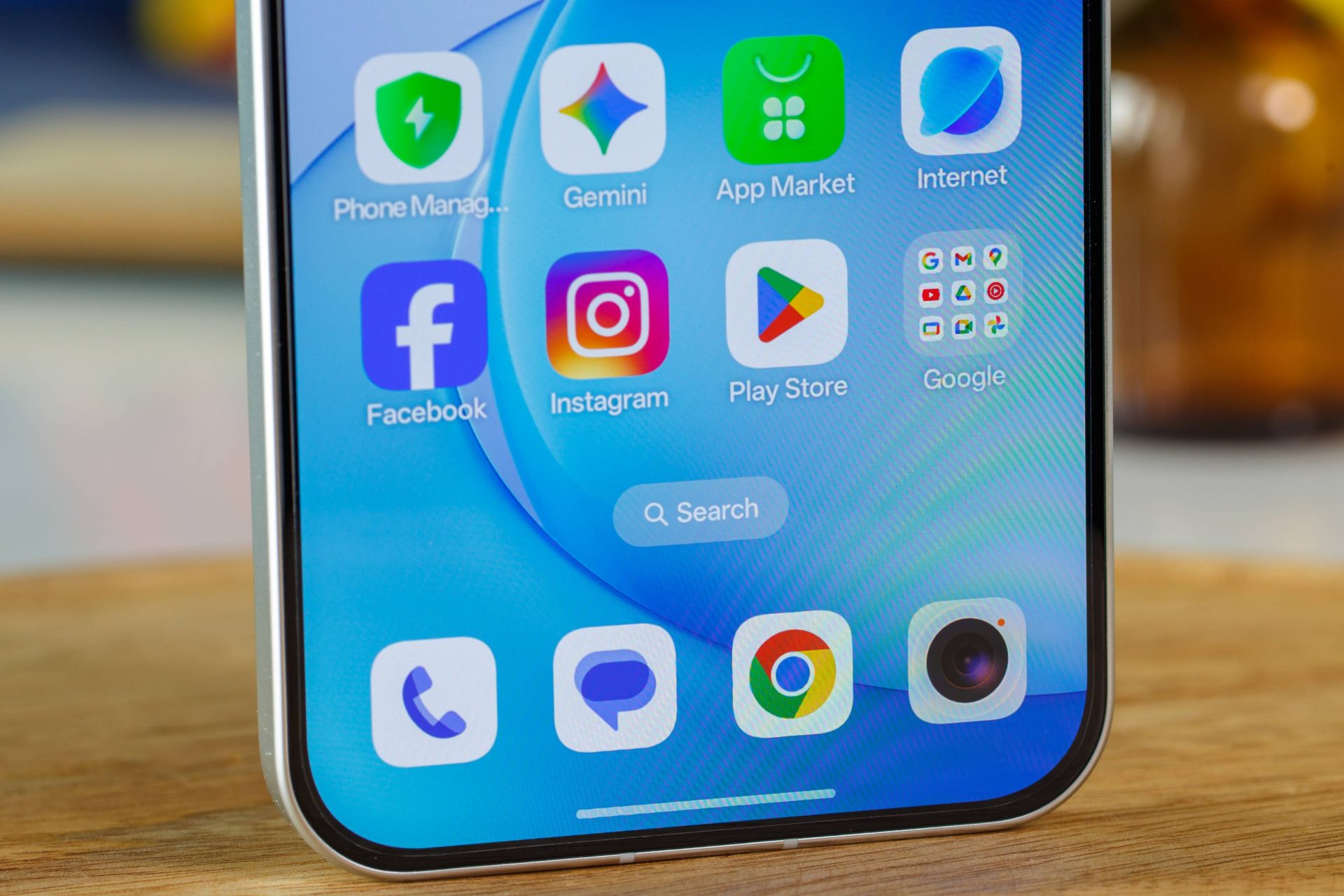 Обзор смартфона Oppo Reno16 Pro: знакомство и распаковка картинка Смартфон Oppo Reno16 Pro: стоит ли покупать? | DGL.RU
