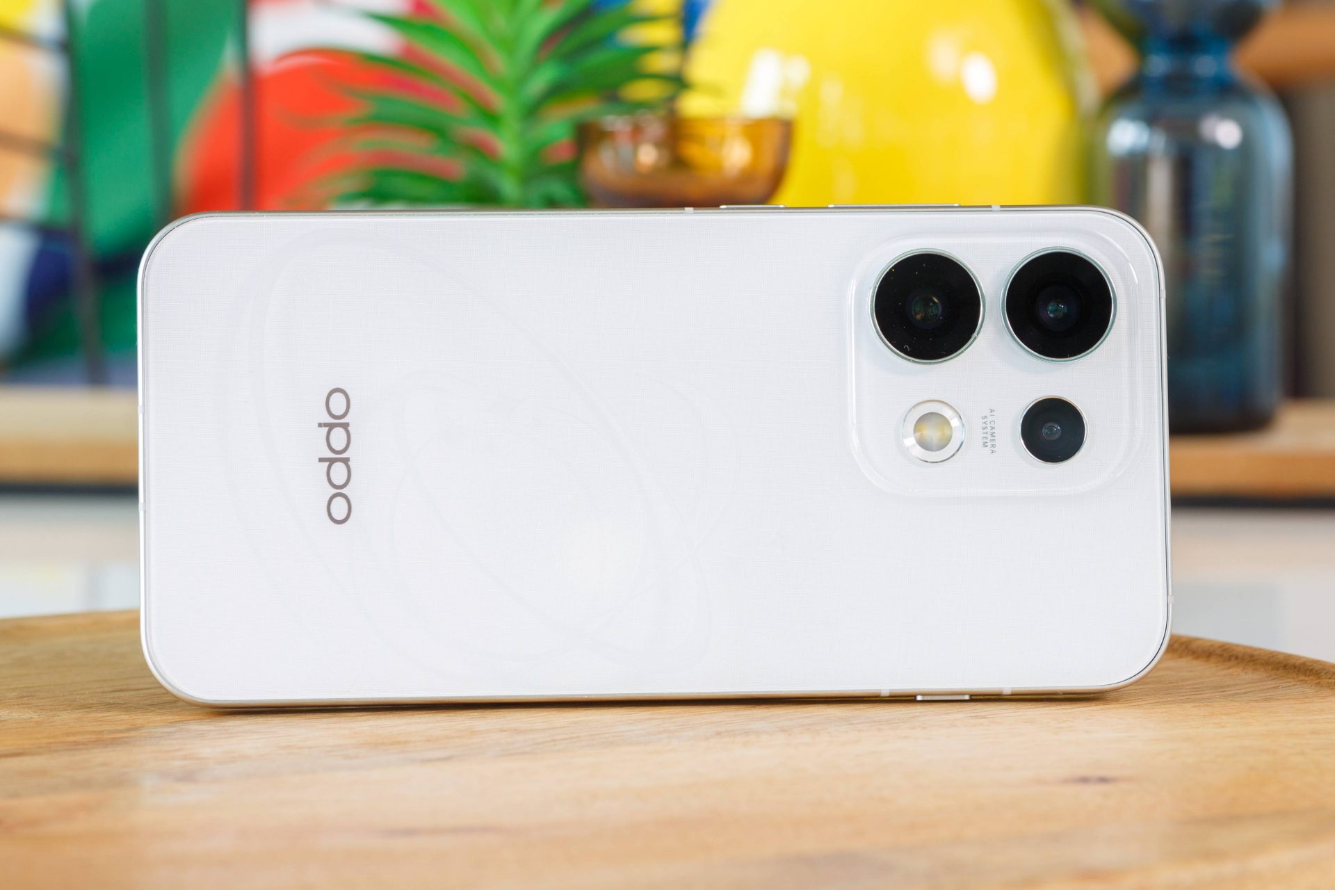 Обзор смартфона Oppo Reno16 Pro: знакомство и распаковка картинка Смартфон Oppo Reno16 Pro: стоит ли покупать? | DGL.RU