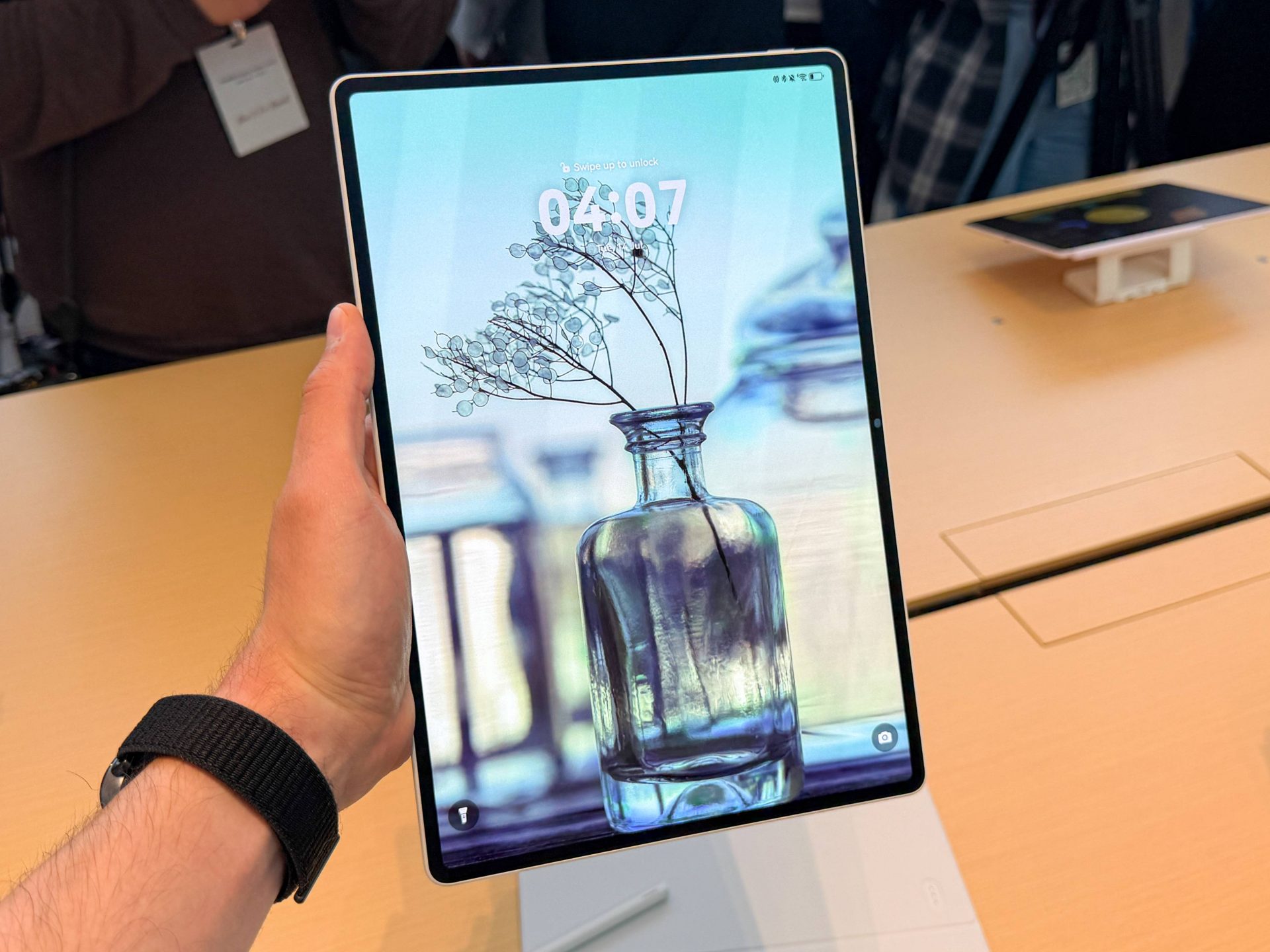 Планшет Huawei MatePad Air (2026) получил OLED-экран PaperMatte и процессор Kirin T93C картинка Планшет Huawei MatePad Air получил OLED-экран | DGL.RU