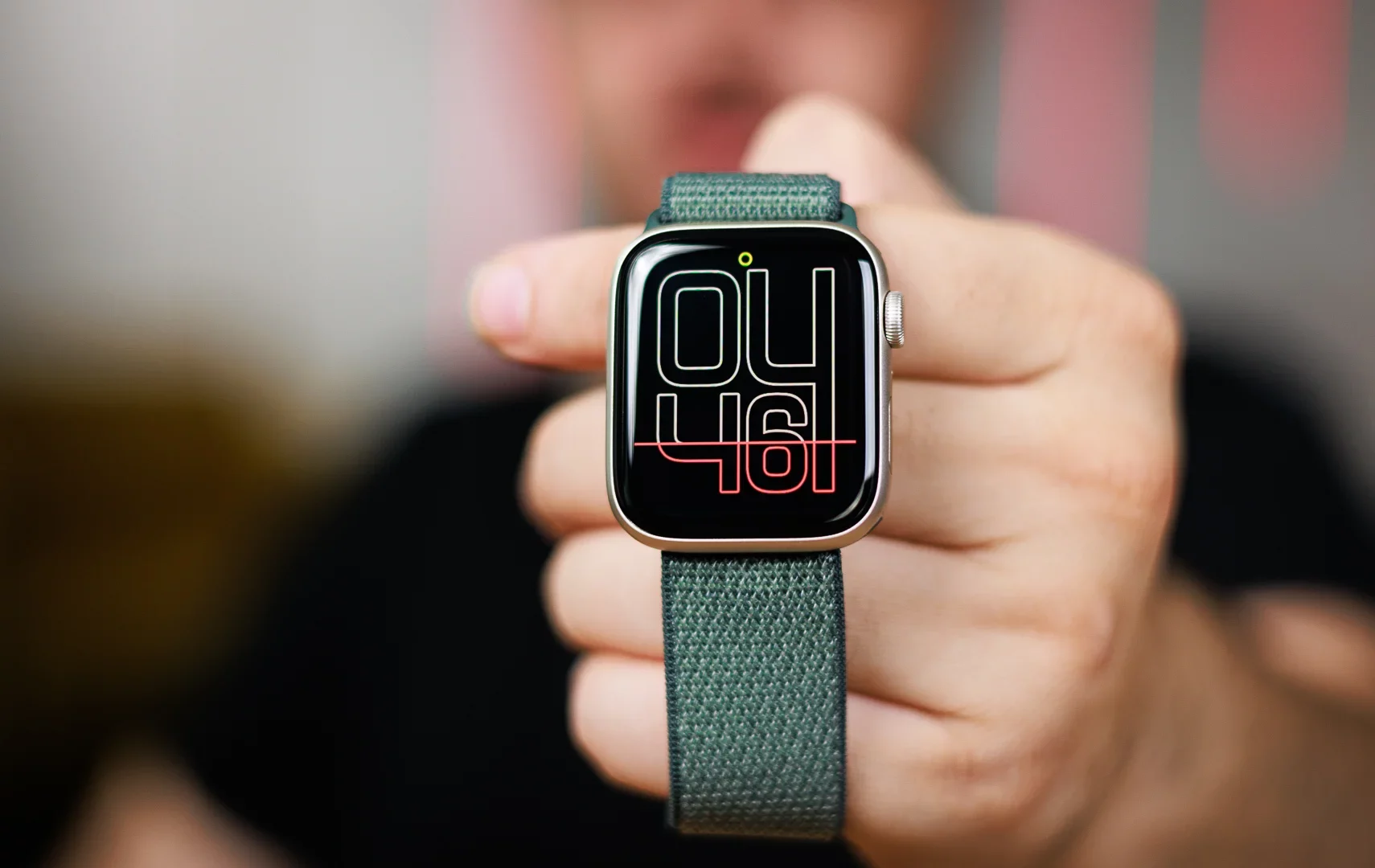 Подумайте дважды, прежде чем покупать Apple Watch в этом году, — возможно, скоро их ждёт масштабный редизайн картинка Смарт-часы Apple Watch: стоит ли брать сейчас? | DGL.RU