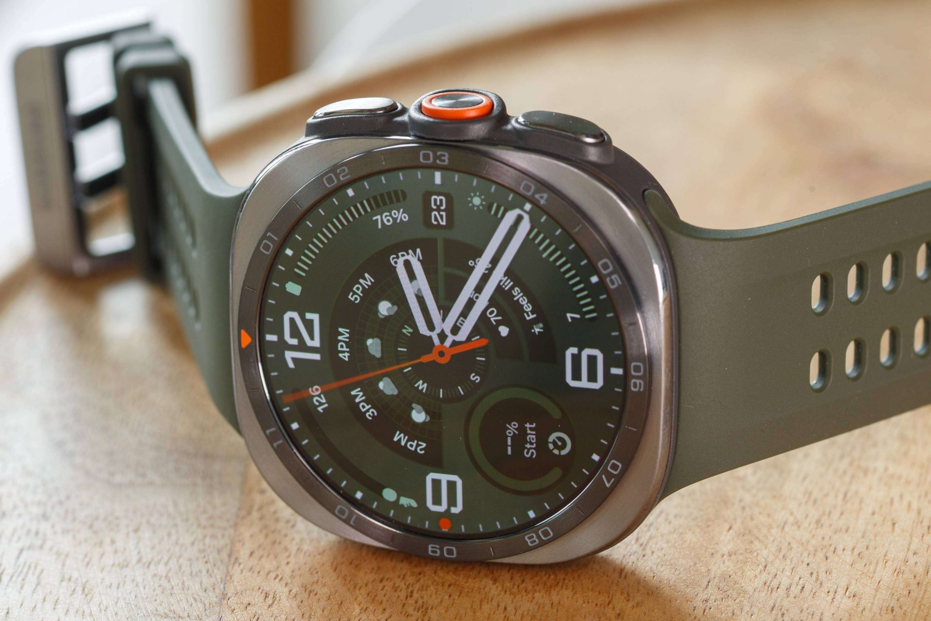 Samsung Galaxy Watch Ultra 2: стоит ли покупать? | DGL.RU