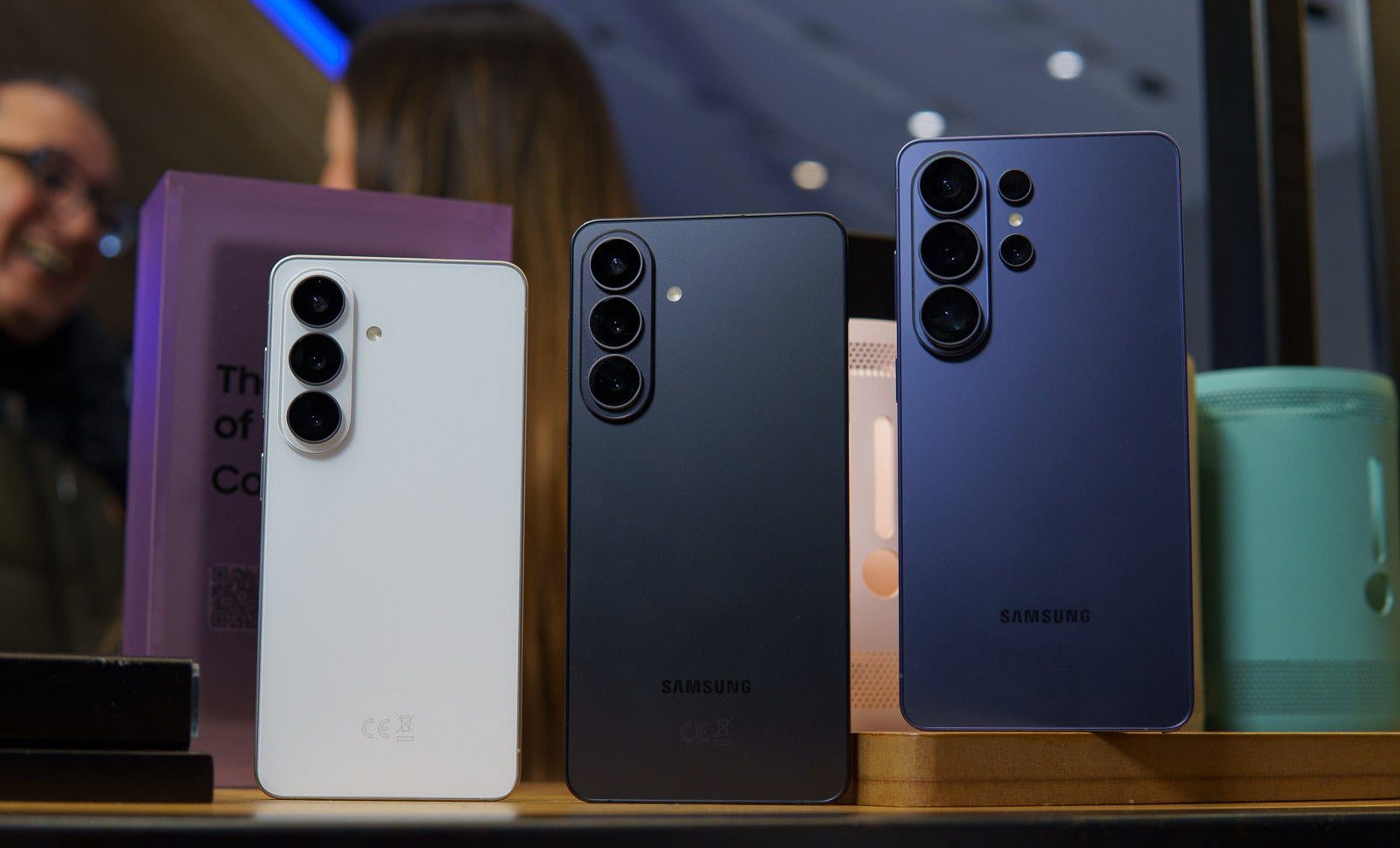 Samsung тестирует сенсоры Sony для основных камер линейки Galaxy S27 картинка Смартфон Samsung Galaxy S27 получит сенсоры Sony | DGL.RU