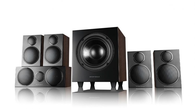 Система Samsung HW-Q990F для кинотеатра | DGL.RU