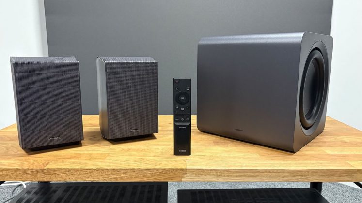 Система Samsung HW-Q990F для кинотеатра | DGL.RU