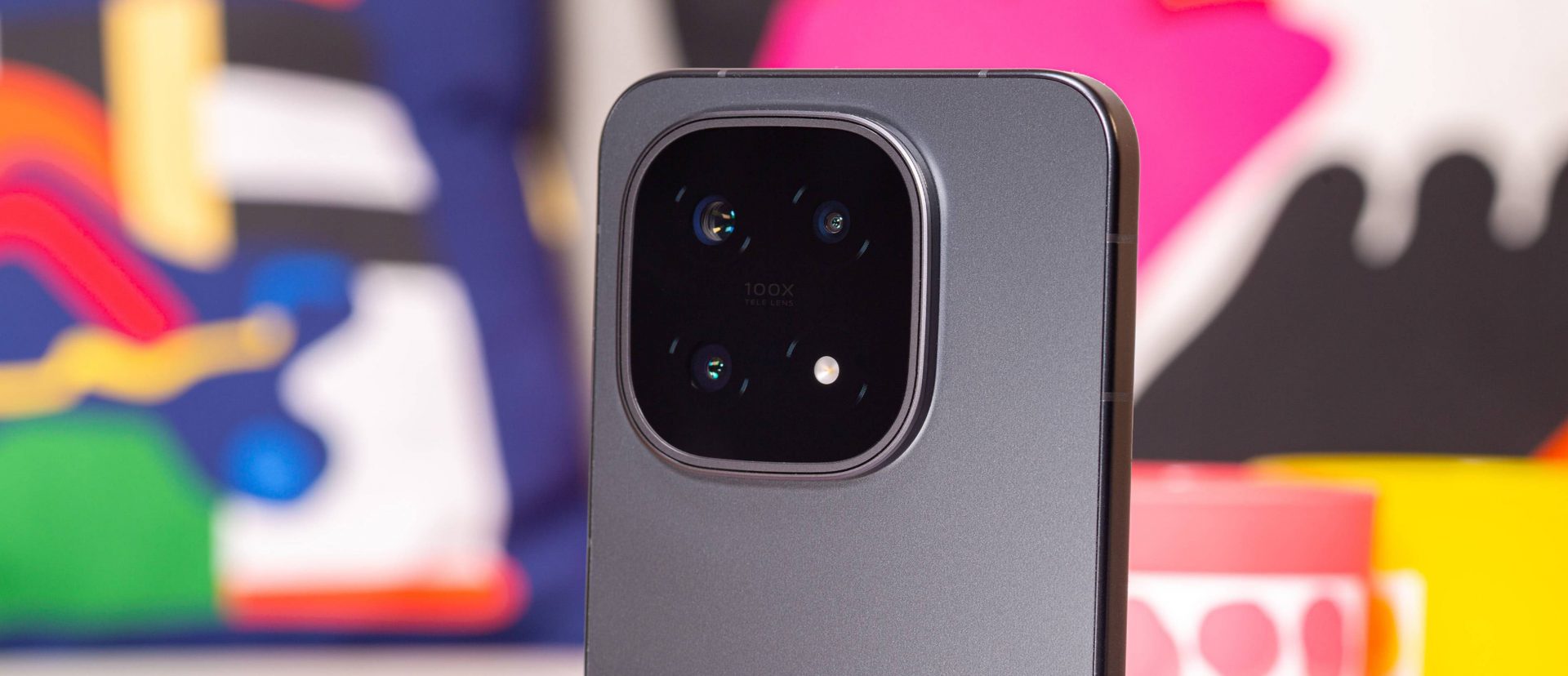Смартфон iQOO 16 получит батарею емкостью 8500 мАч и новый процессор Snapdragon