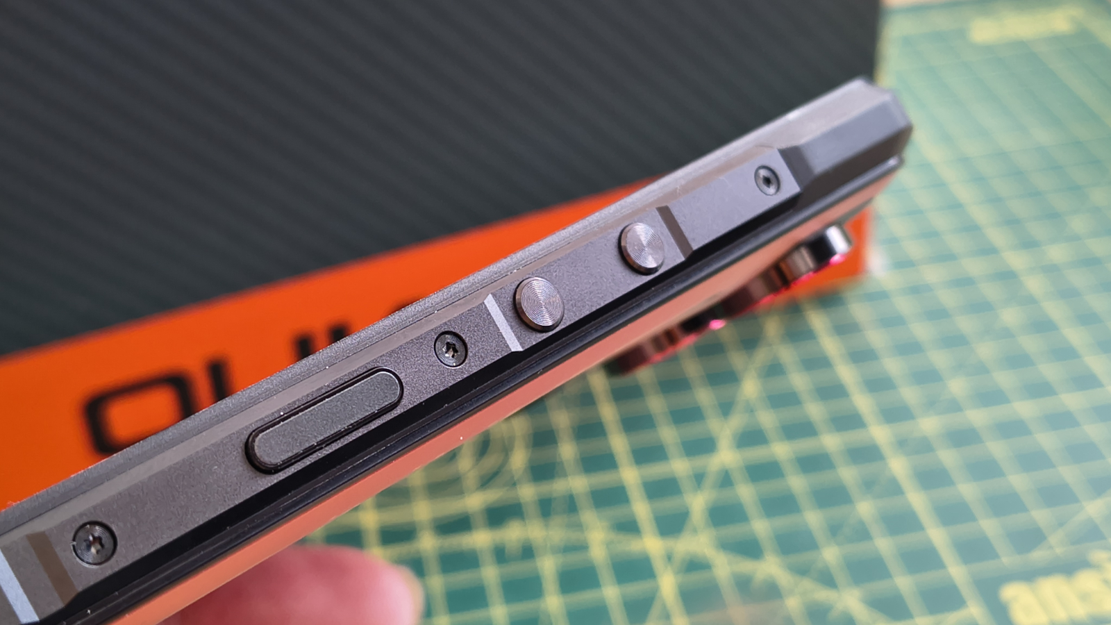 Обзор Oukitel WP68 Air - тонкий и прочный телефон картинка Смартфон Oukitel WP68 Air: обзор модели | DGL.RU