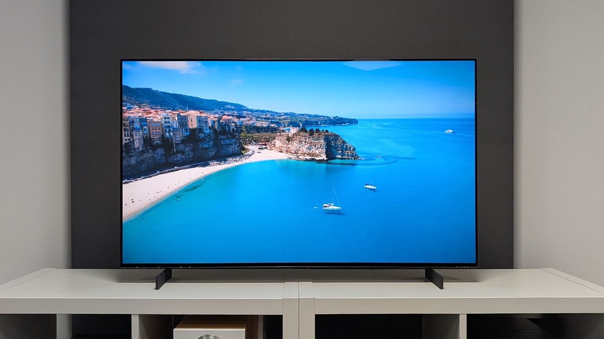 Лучшие OLED-телевизоры 2026 года: 5 моделей для настоящих киноманов картинка Телевизор Sony Bravia 8 II и выбор 2026 | DGL.RU
