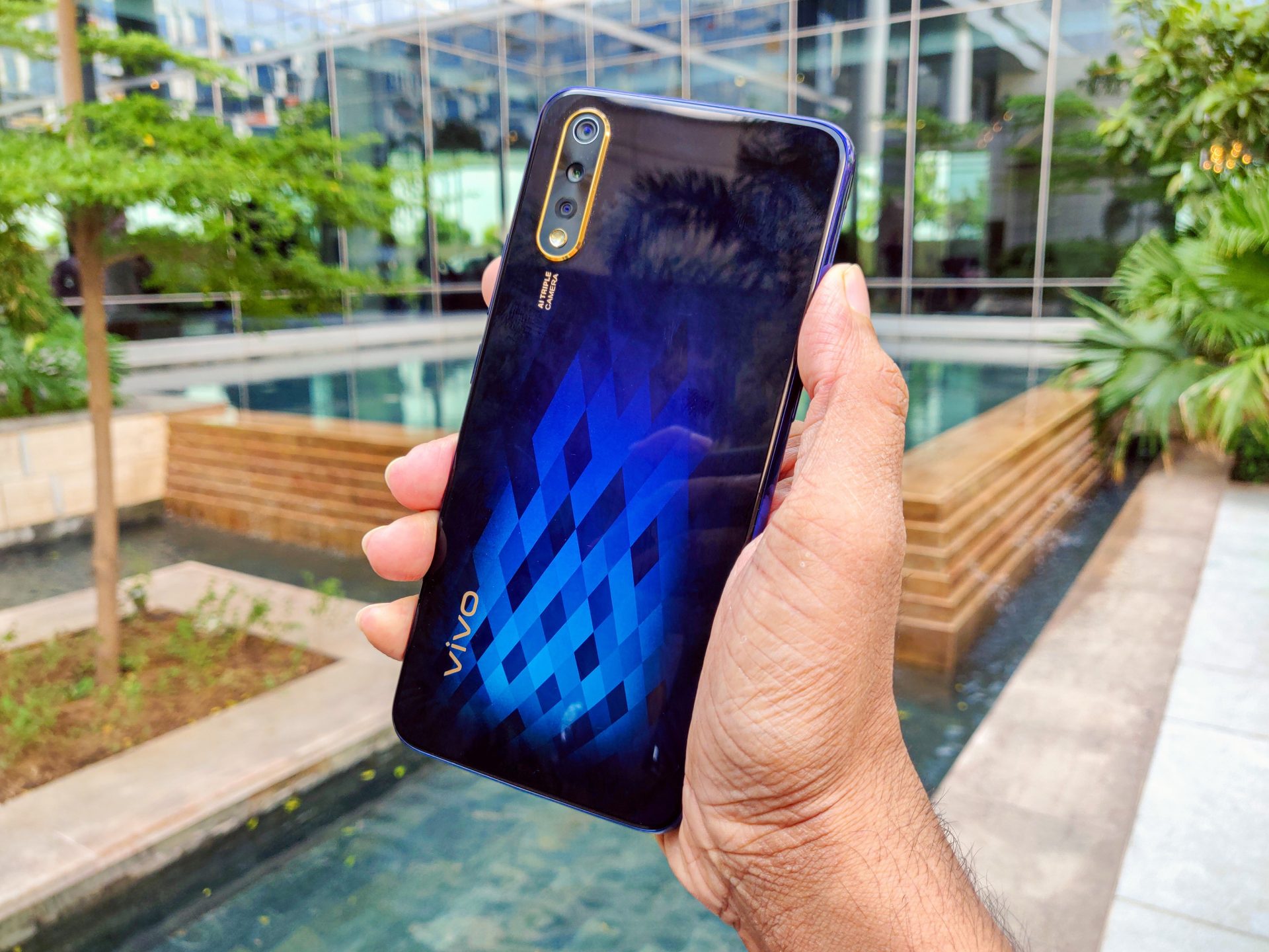 Бюджетный Vivo T5e и мощный субфлагман Vivo S2 | DGL.RU